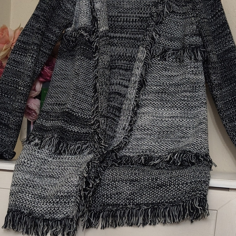 Fringe Black & Gray Fringed Cardigan Size Large Bohemian Whymsigoth Dark Romance - Picture 3 of 7